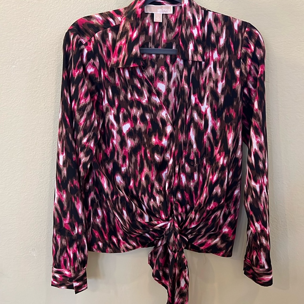MK blouse